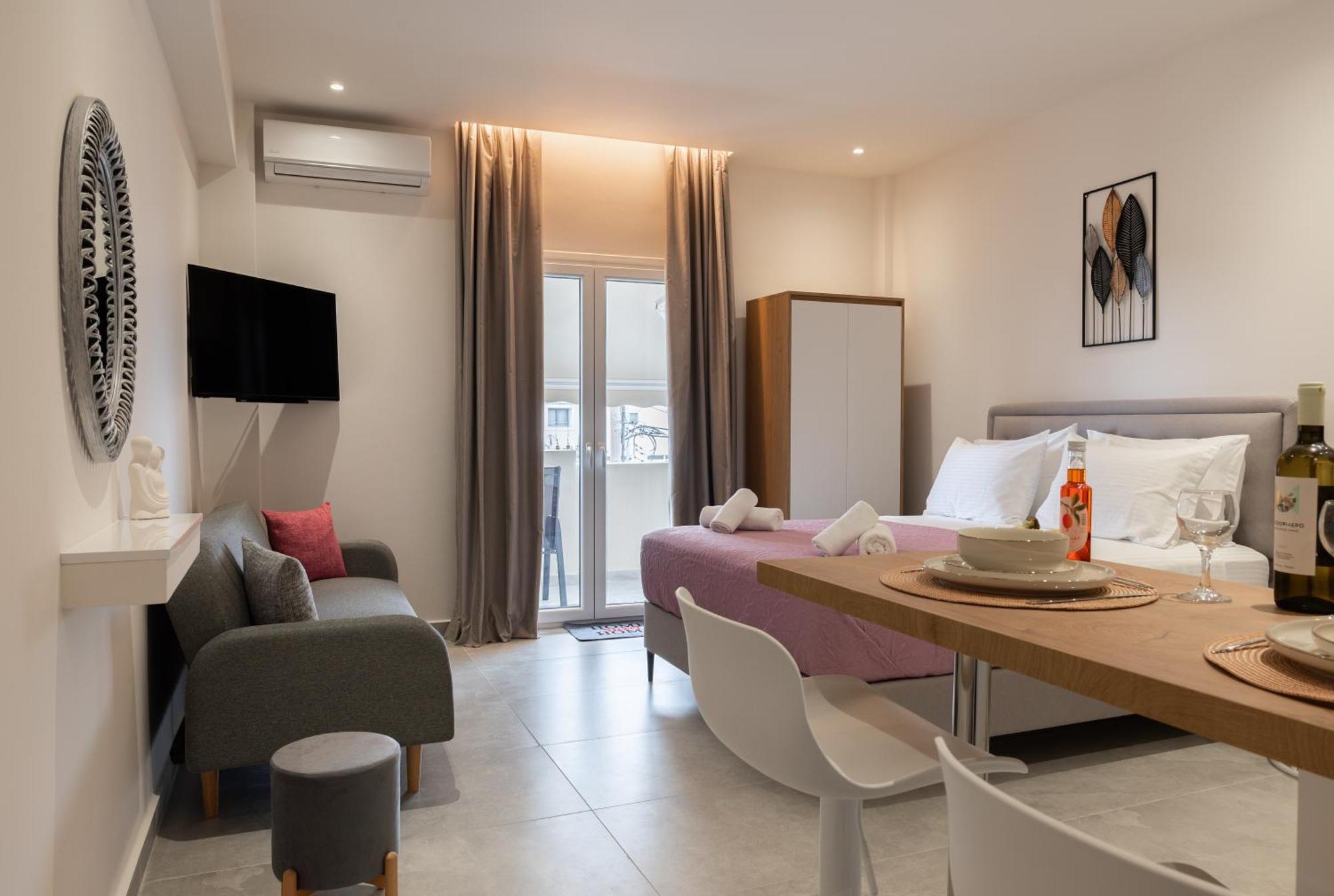 Ka Luxury Apartment Mantouki Exterior photo